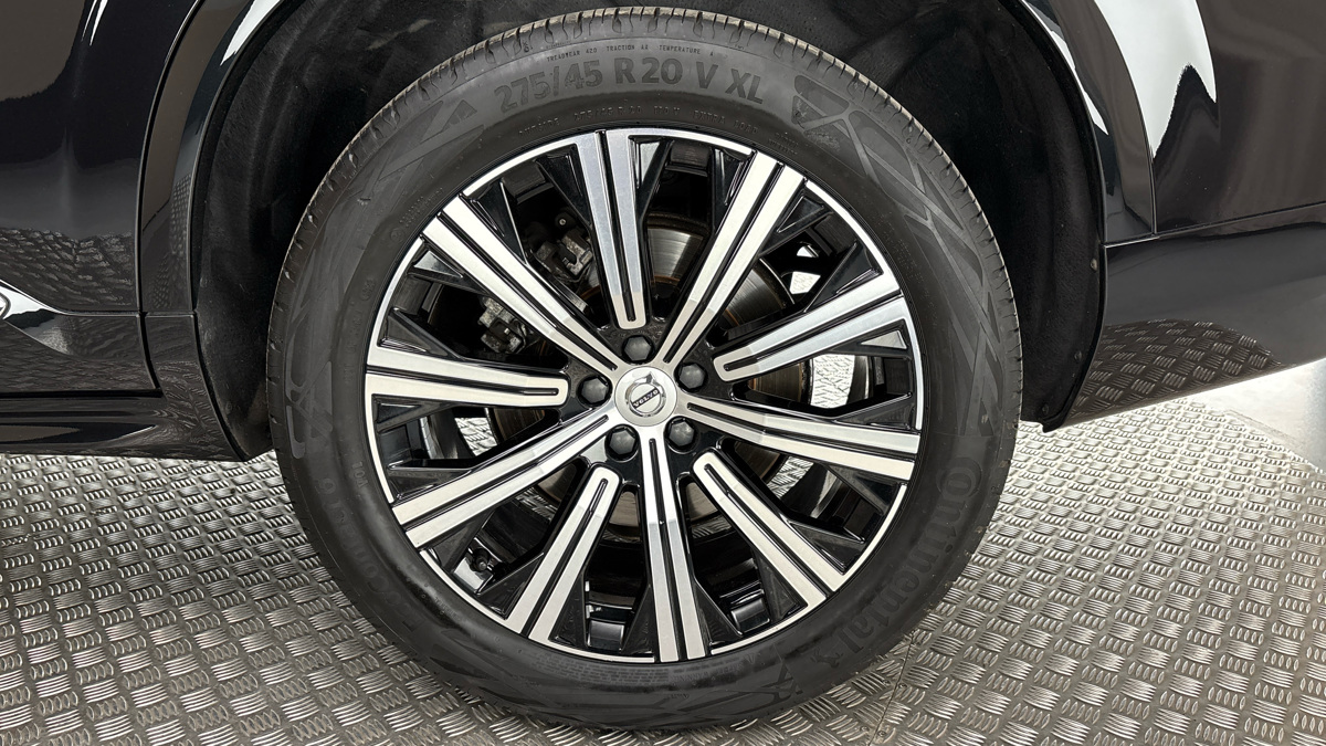Volvo XC90 - 19
