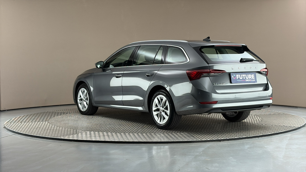 Škoda Octavia - 2