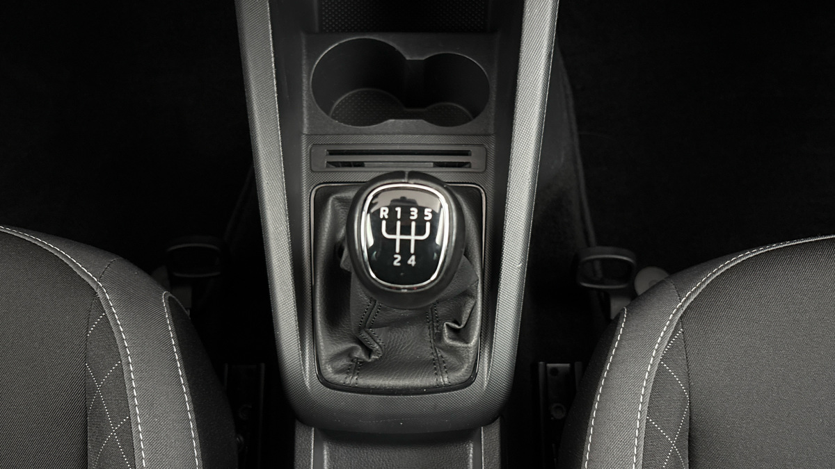 Škoda Fabia - 23
