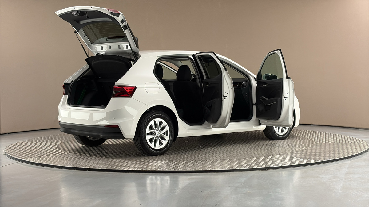Škoda Fabia - 6