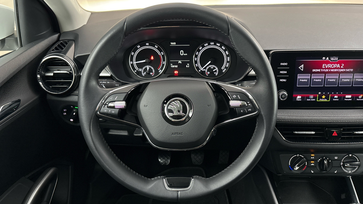 Škoda Fabia - 9