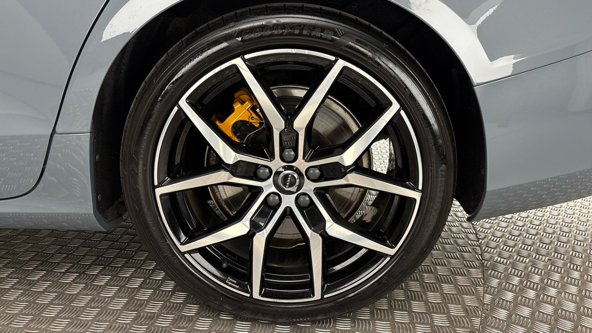 Volvo S60 - 19