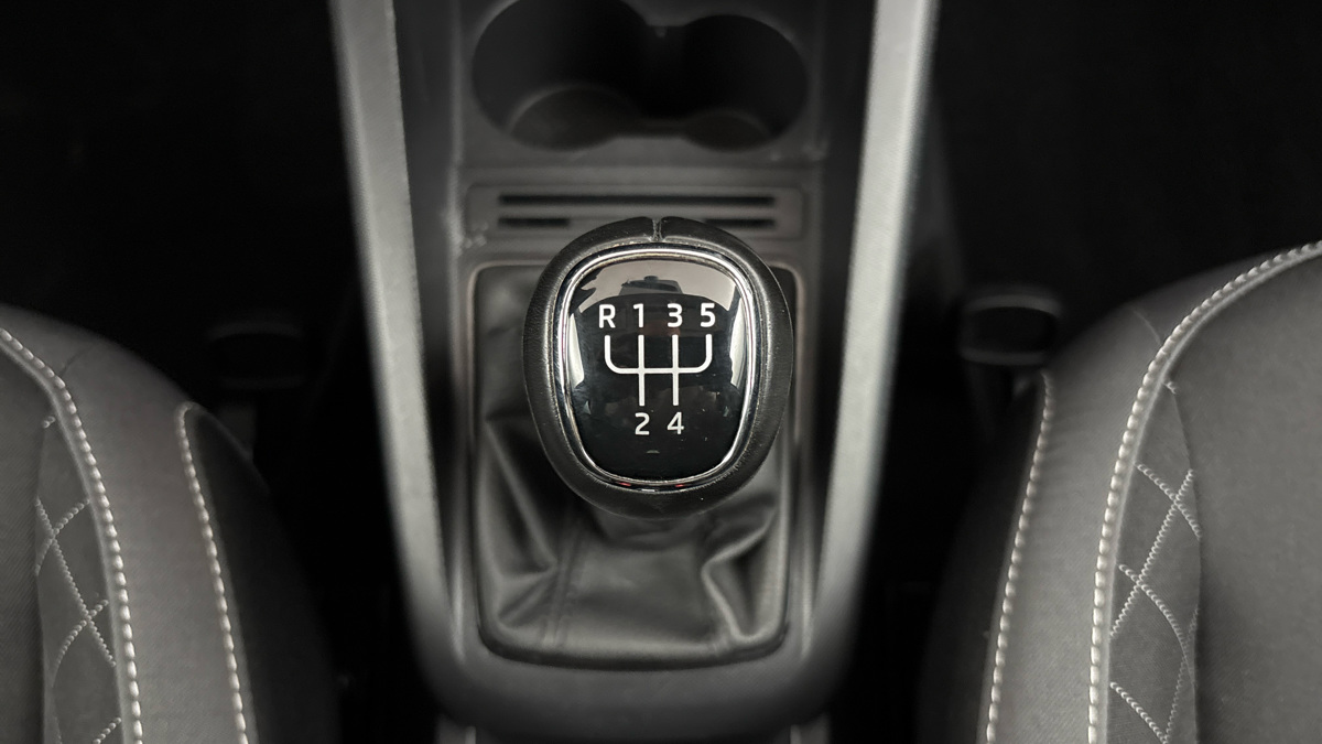 Škoda Fabia - 23