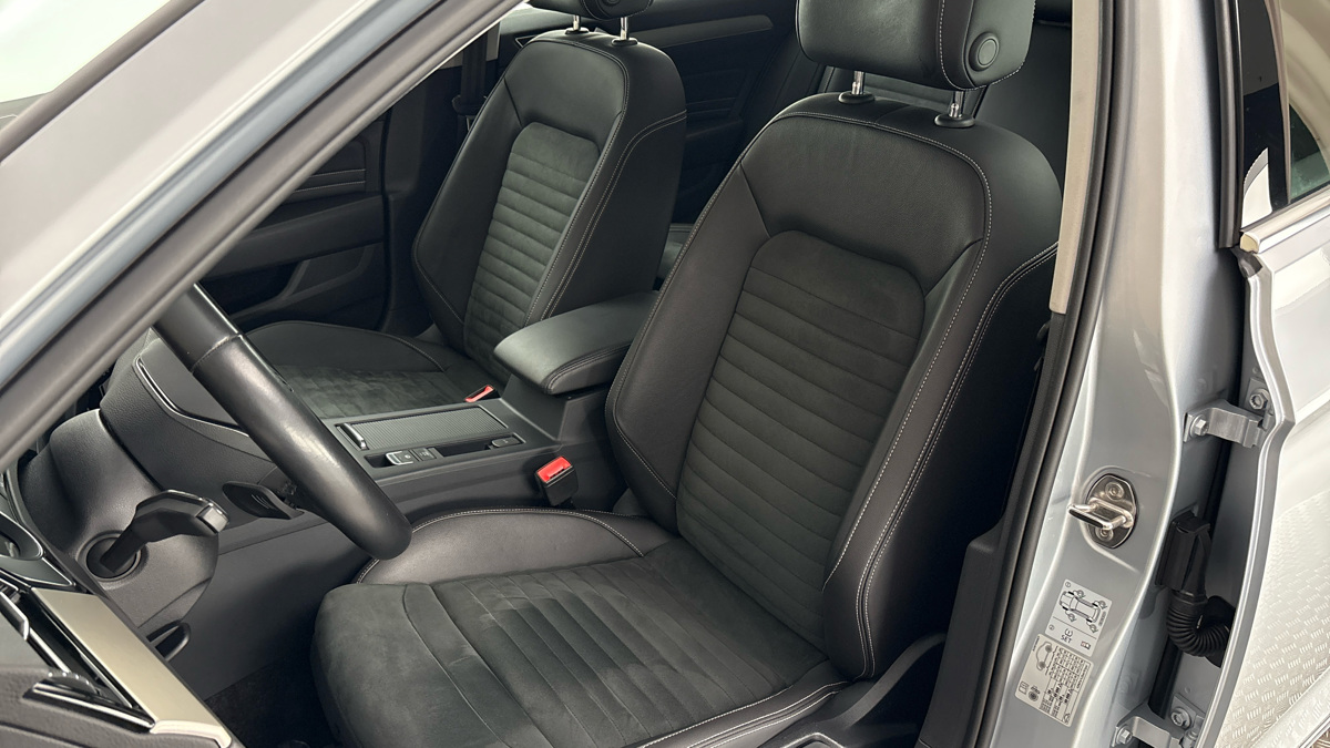 Volkswagen Passat - 15