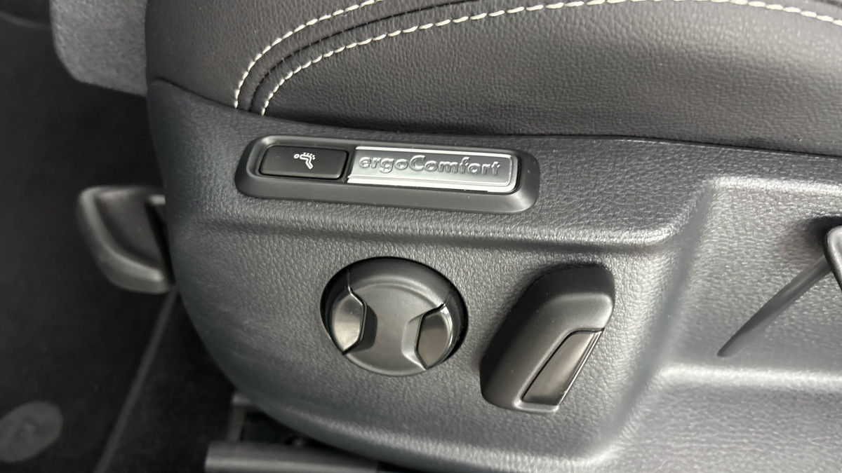 Volkswagen Passat - 21