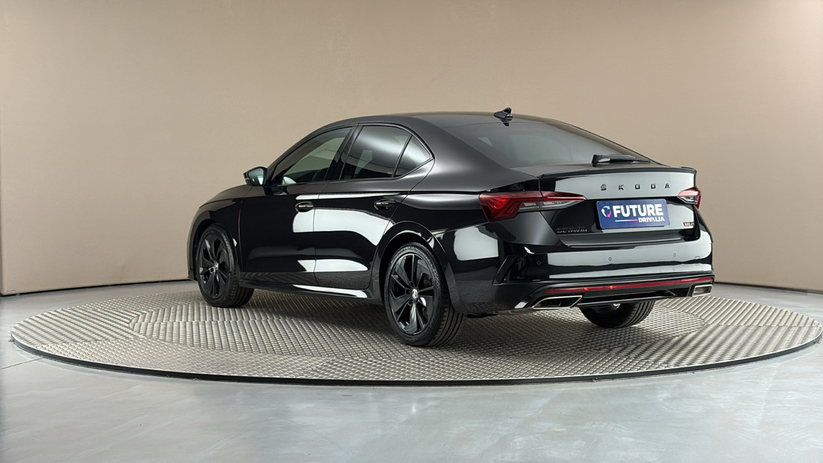Škoda Octavia - 2