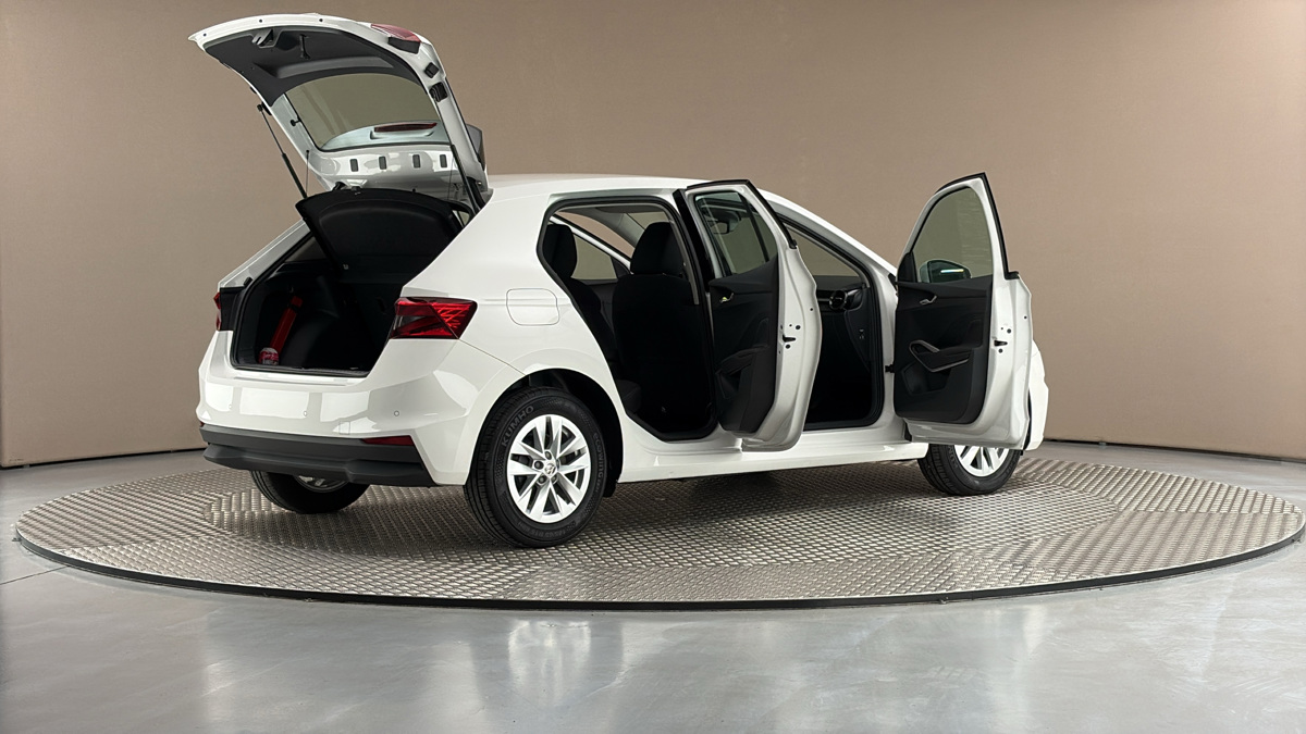 Škoda Fabia - 6