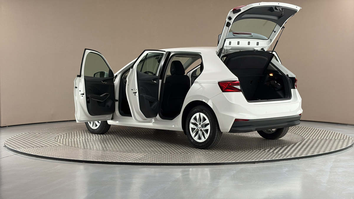 Škoda Fabia - 7
