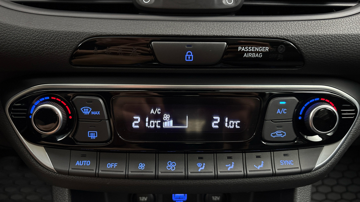 Hyundai i30 - 13