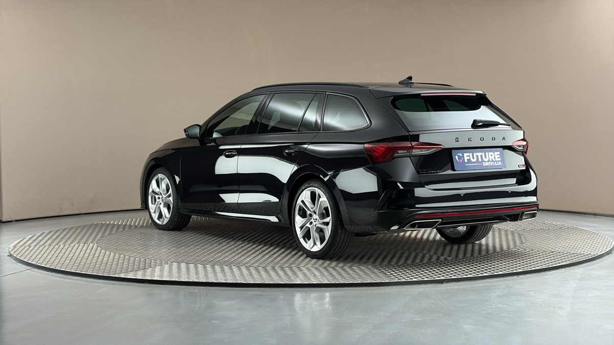 Škoda Octavia - 2