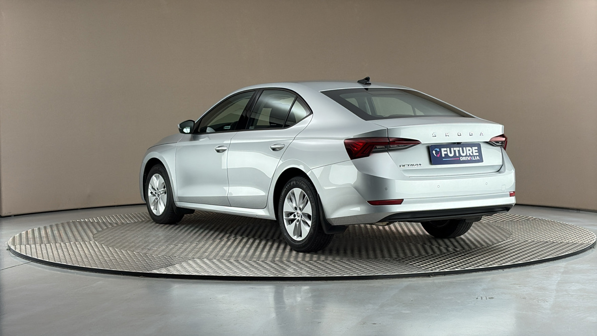 Škoda Octavia - 2