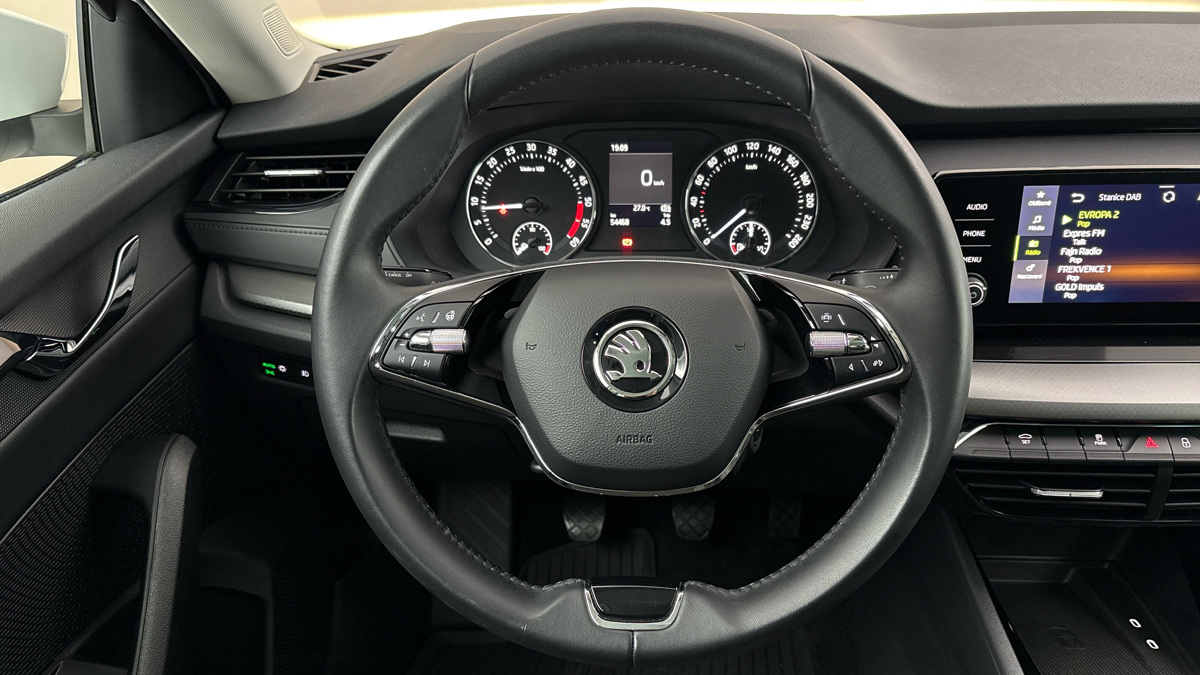 Škoda Octavia - 9