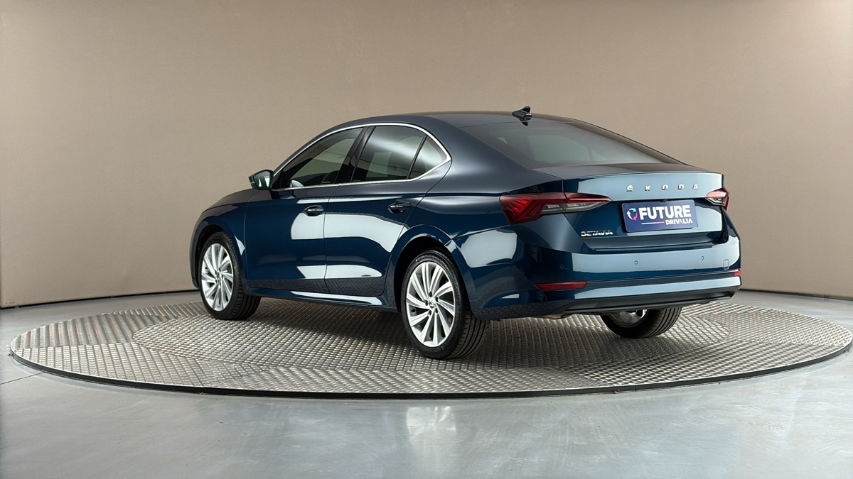 Škoda Octavia - 2