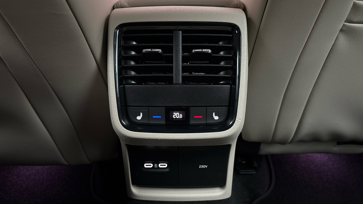 Škoda Octavia - 22