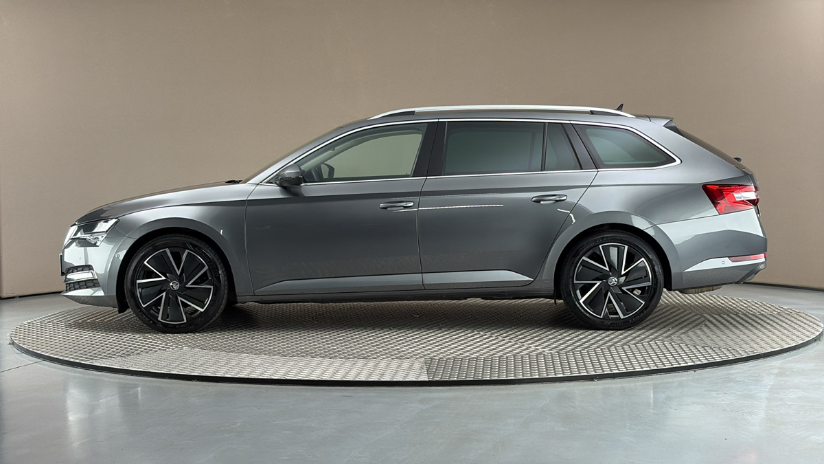 Škoda Superb - 4