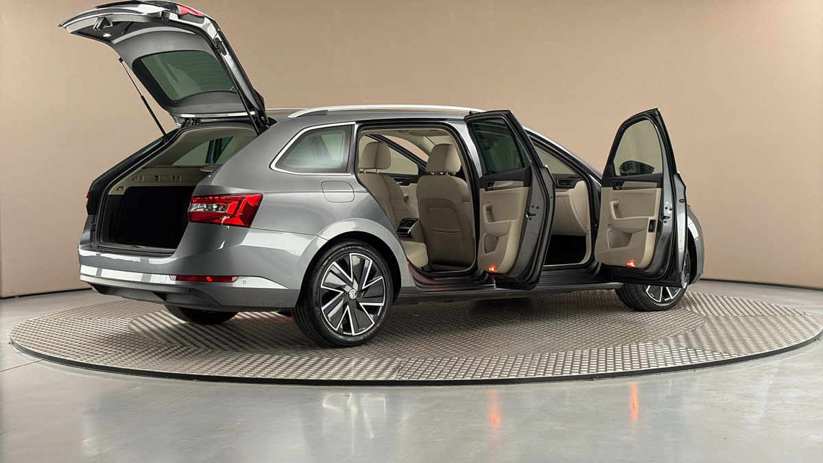 Škoda Superb - 6