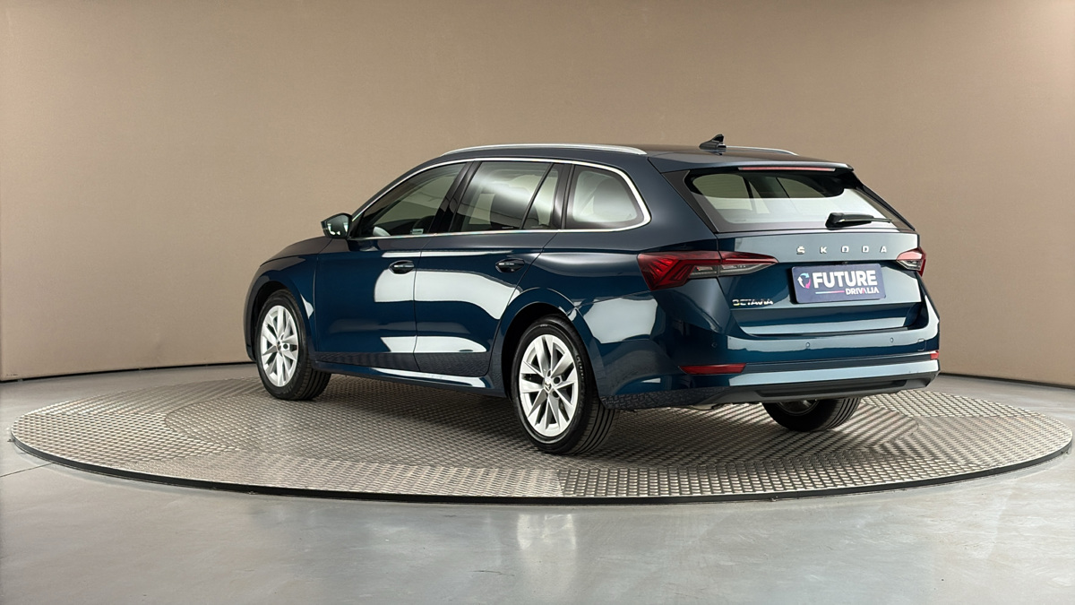 Škoda Octavia - 2