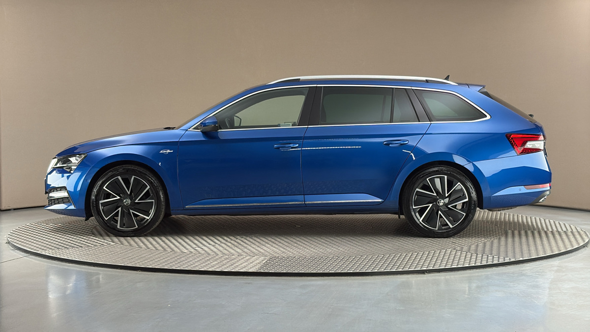 Škoda Superb - 4