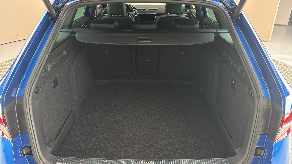 Škoda Superb - 17