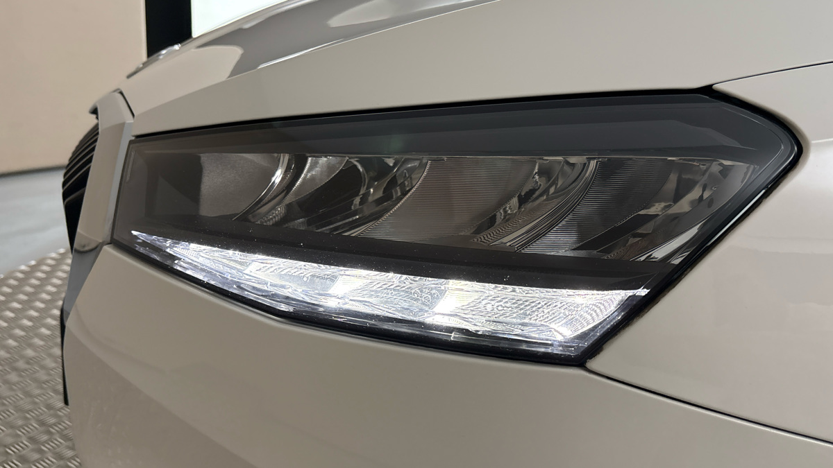 Škoda Fabia - 18