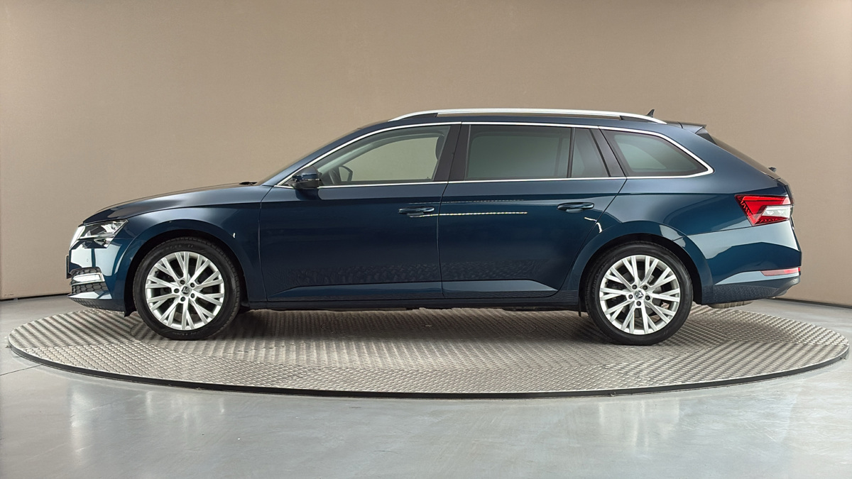 Škoda Superb - 4