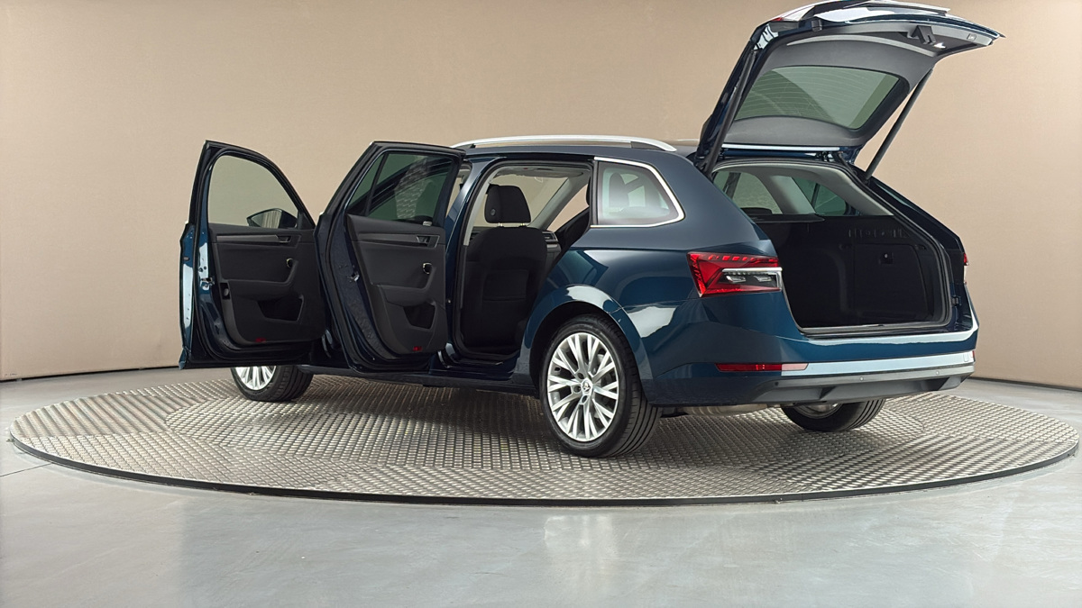 Škoda Superb - 7