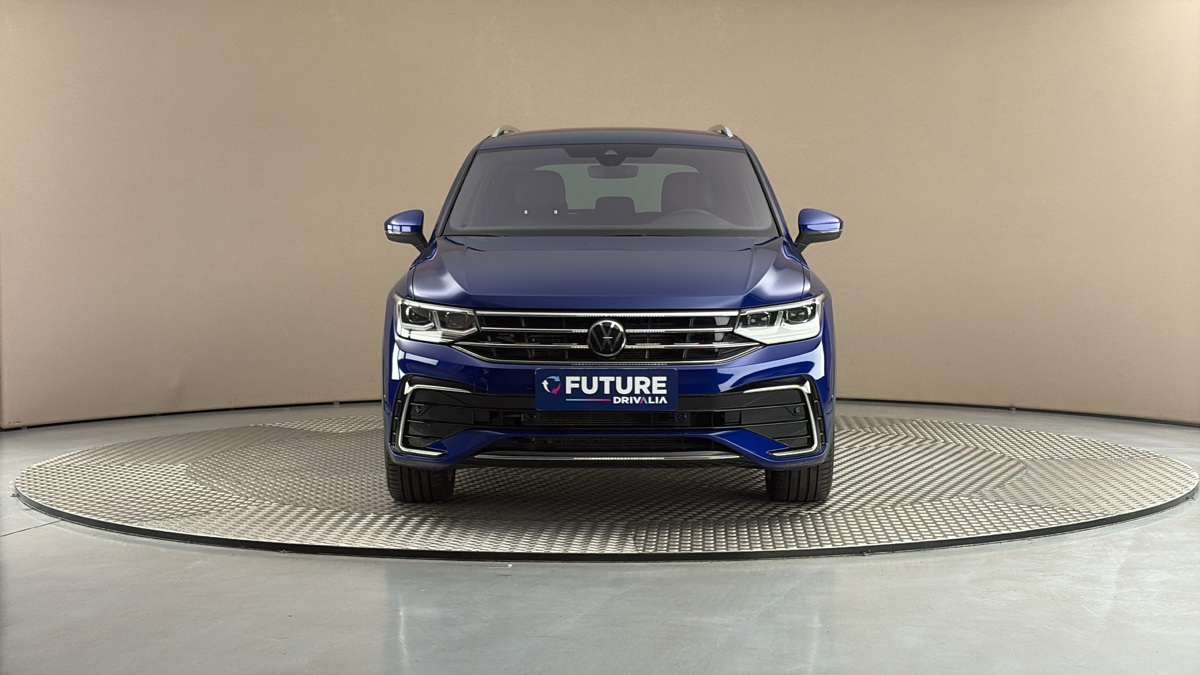 Volkswagen Tiguan - 3