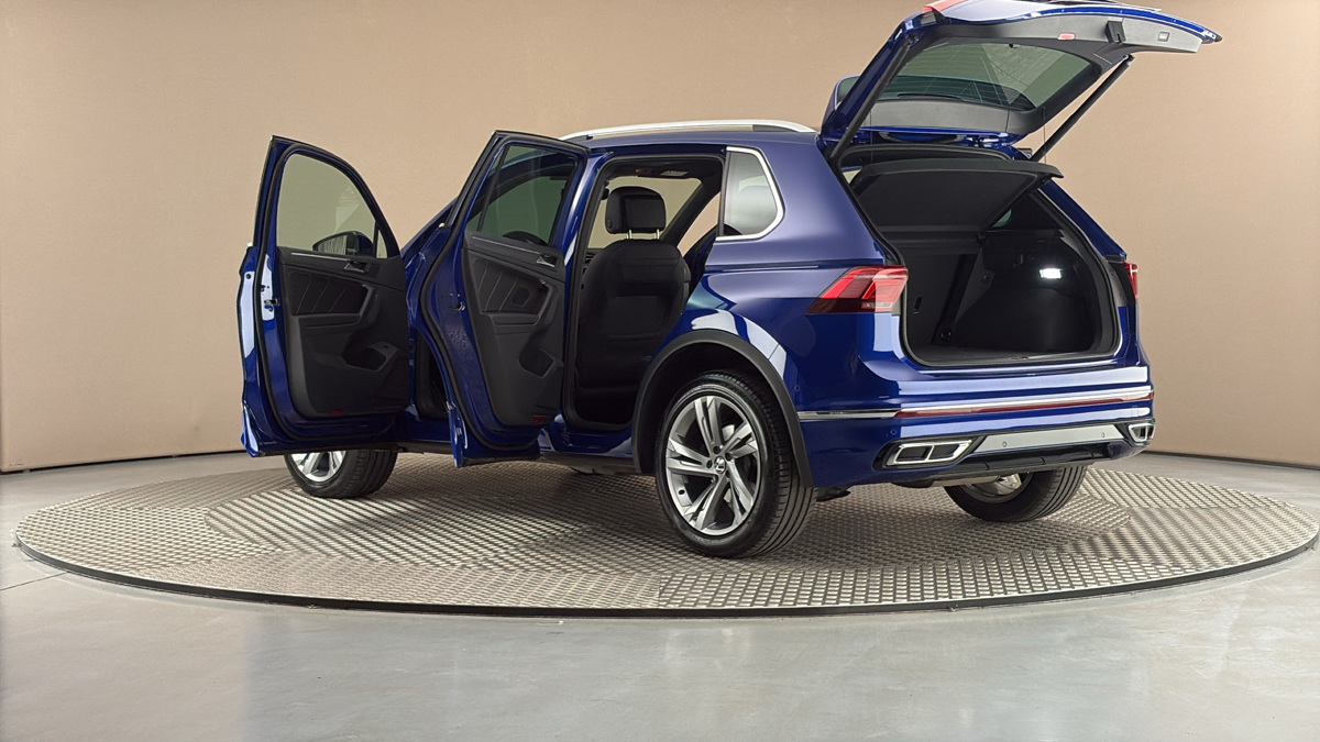 Volkswagen Tiguan - 7