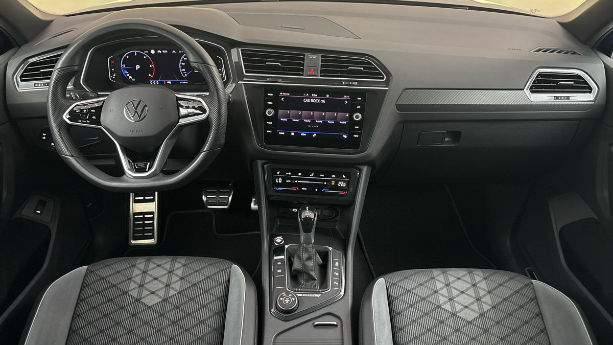 Volkswagen Tiguan - 8