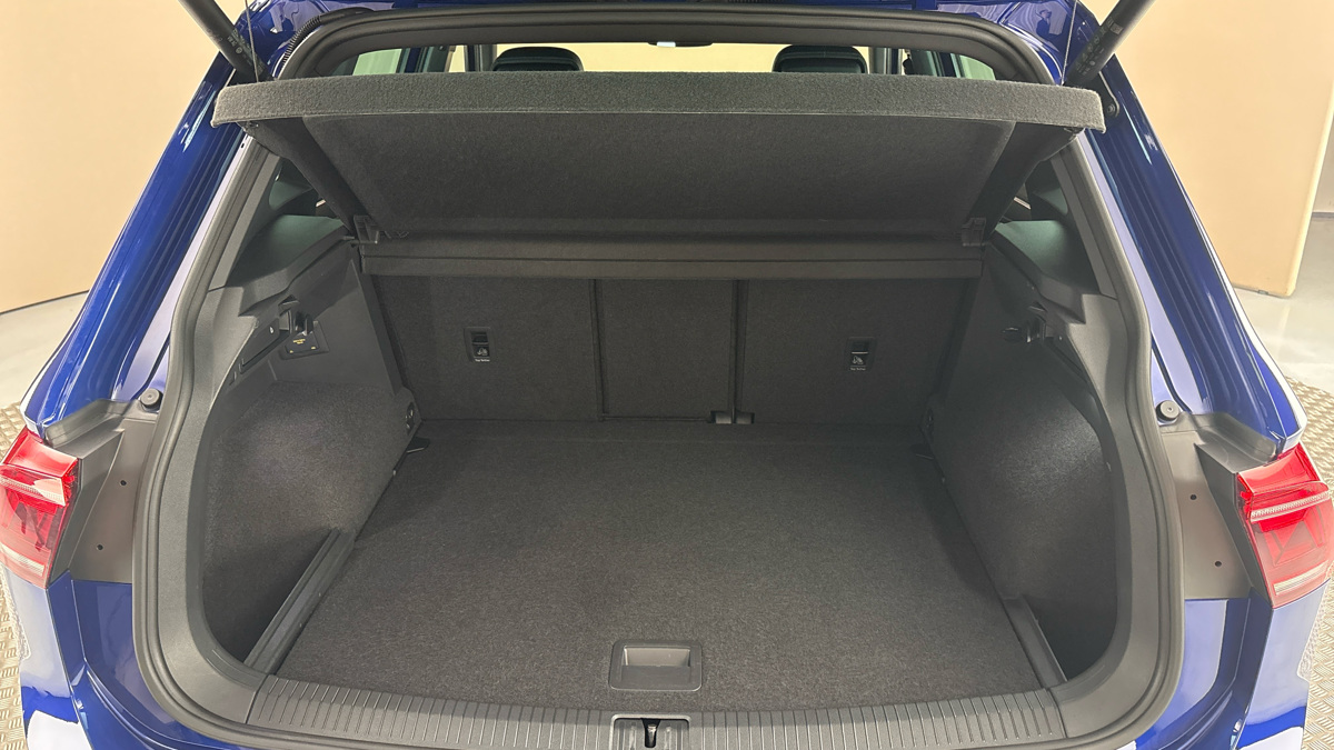 Volkswagen Tiguan - 17