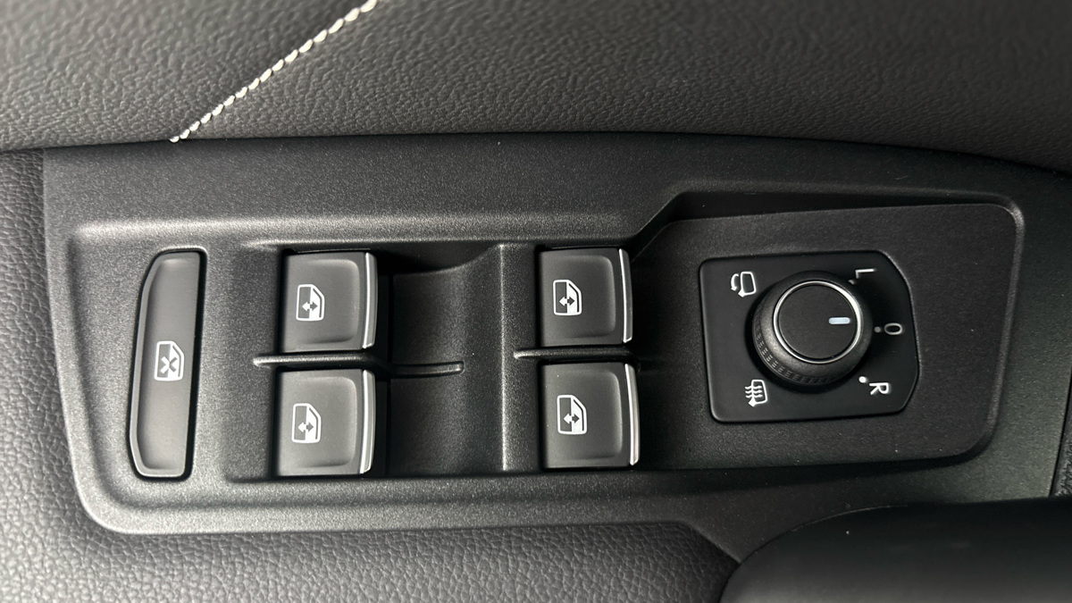 Volkswagen Tiguan - 23