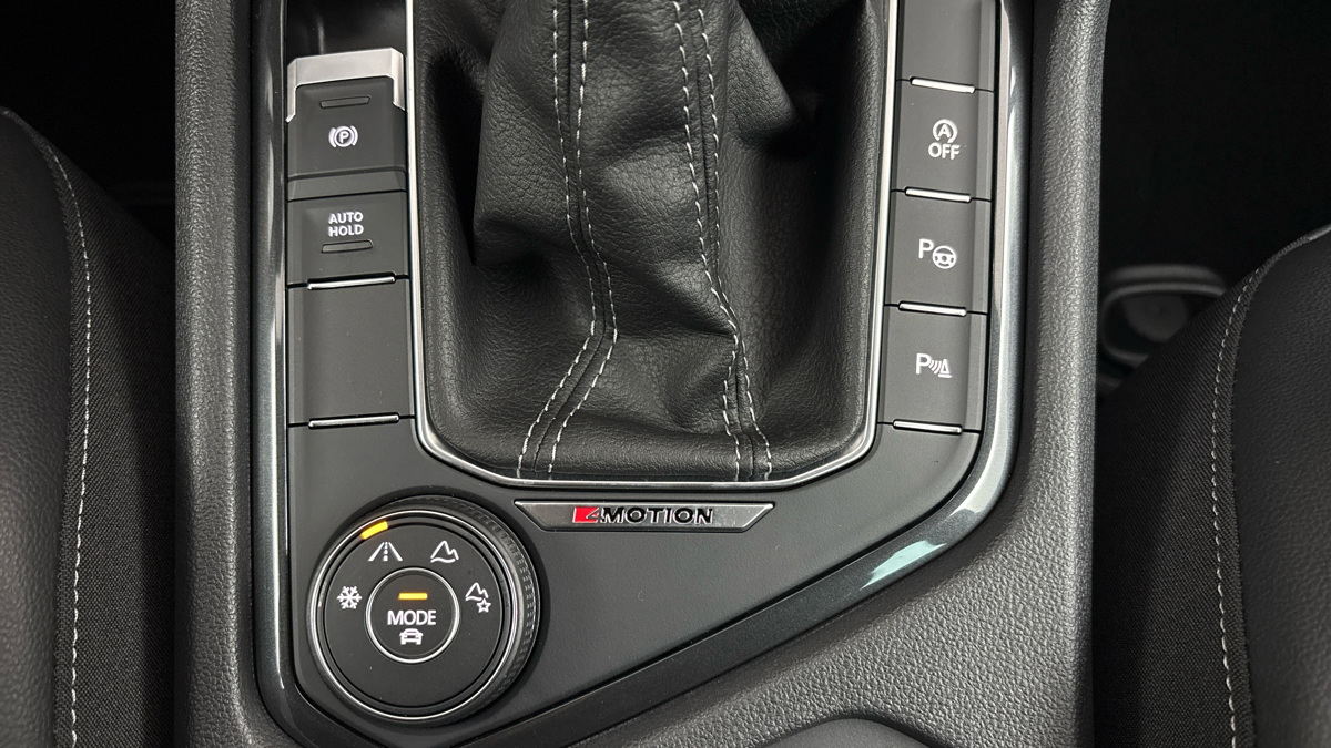 Volkswagen Tiguan - 25