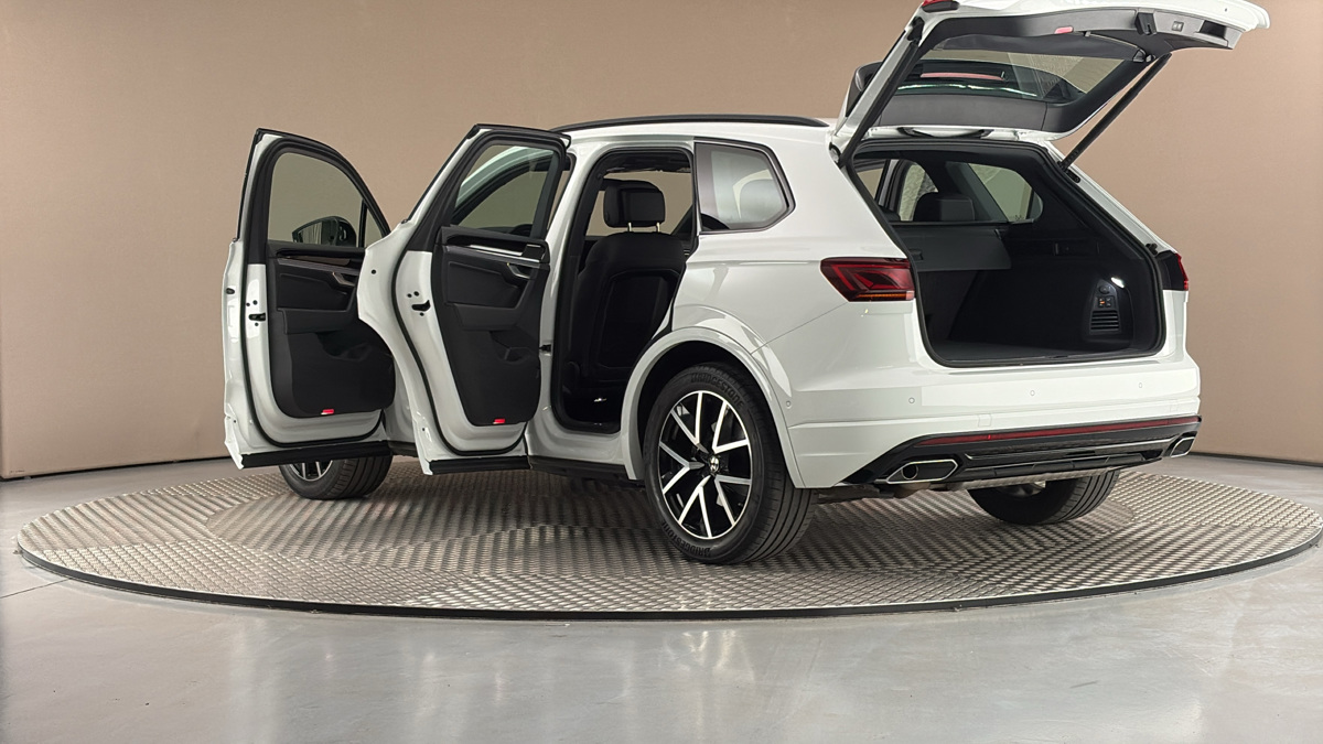 Volkswagen Touareg - 7