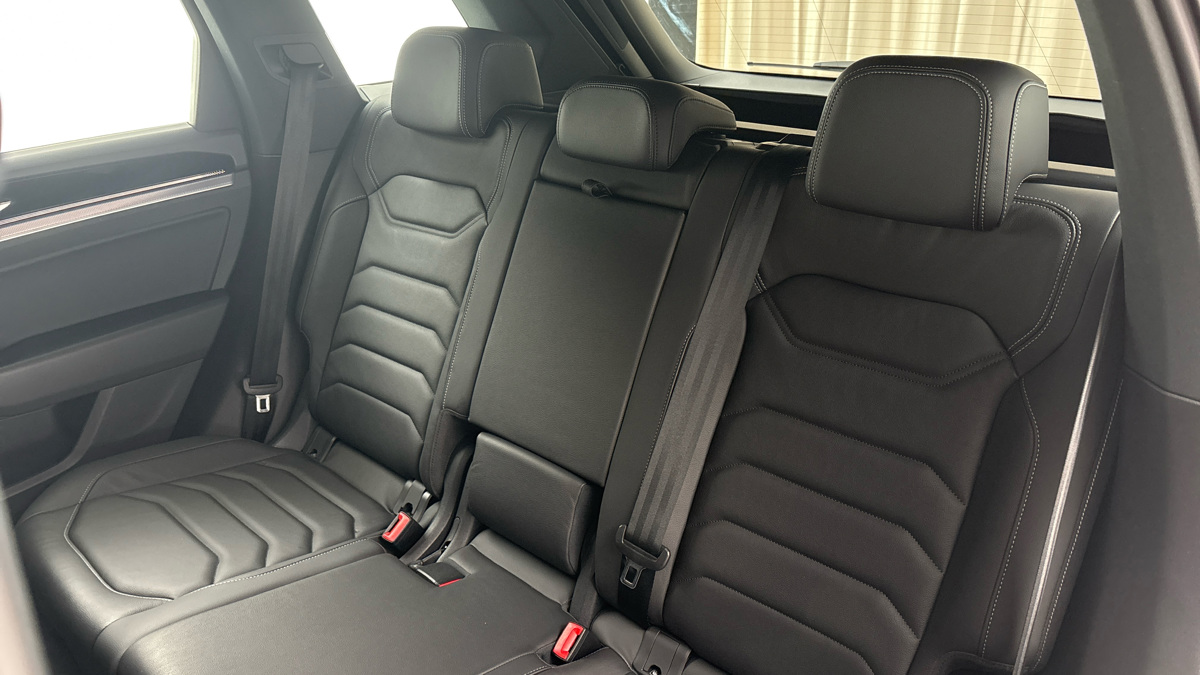 Volkswagen Touareg - 16