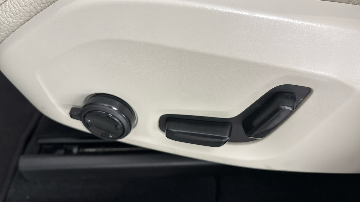 Volvo XC60 - 22