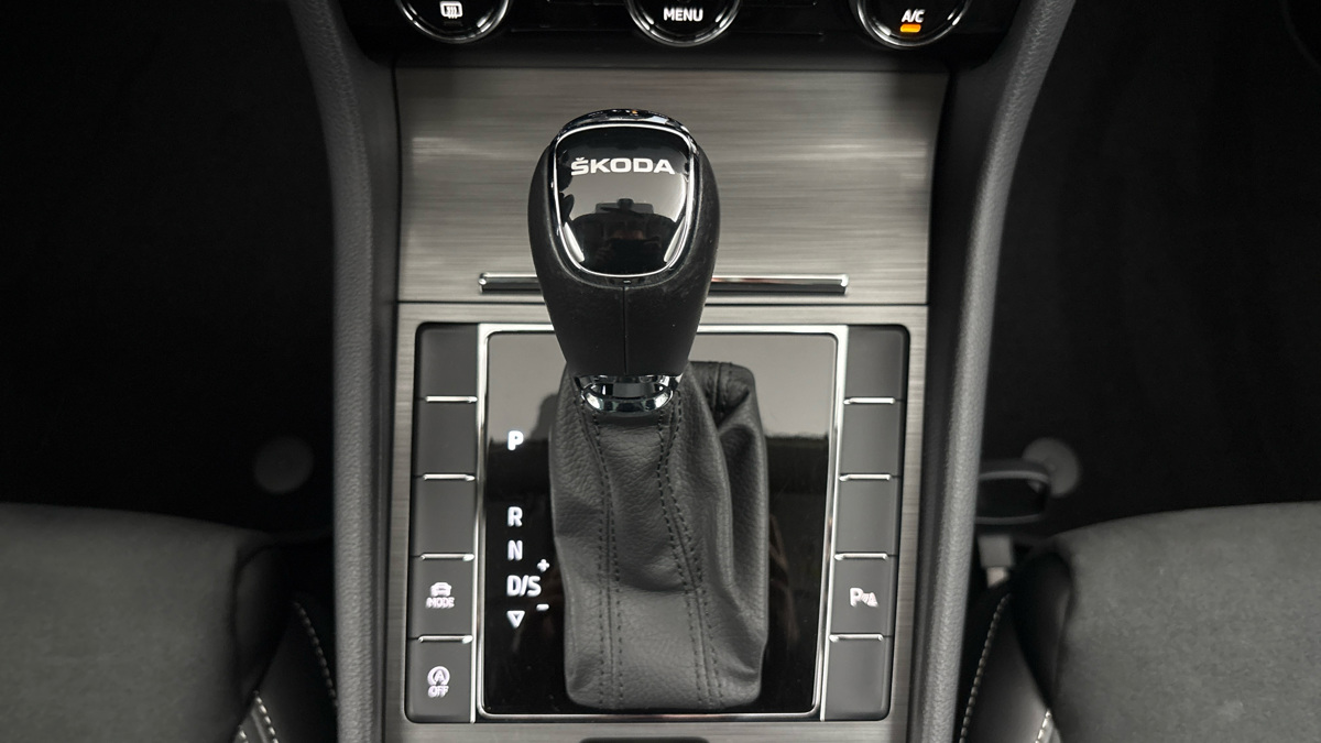 Škoda Superb - 24