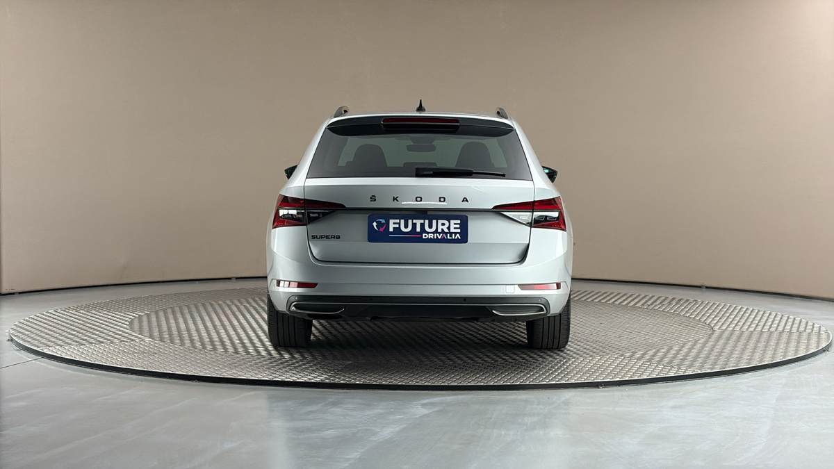 Škoda Superb - 5