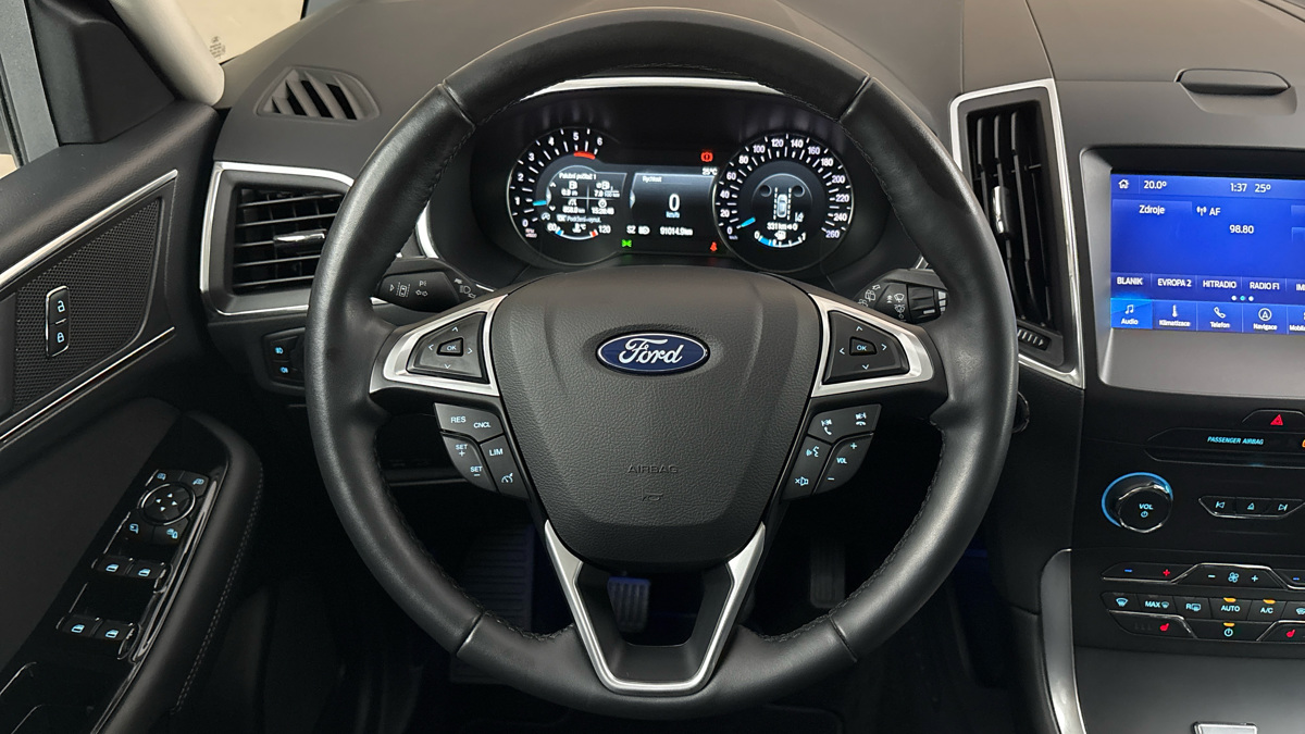 Ford S-MAX - 9