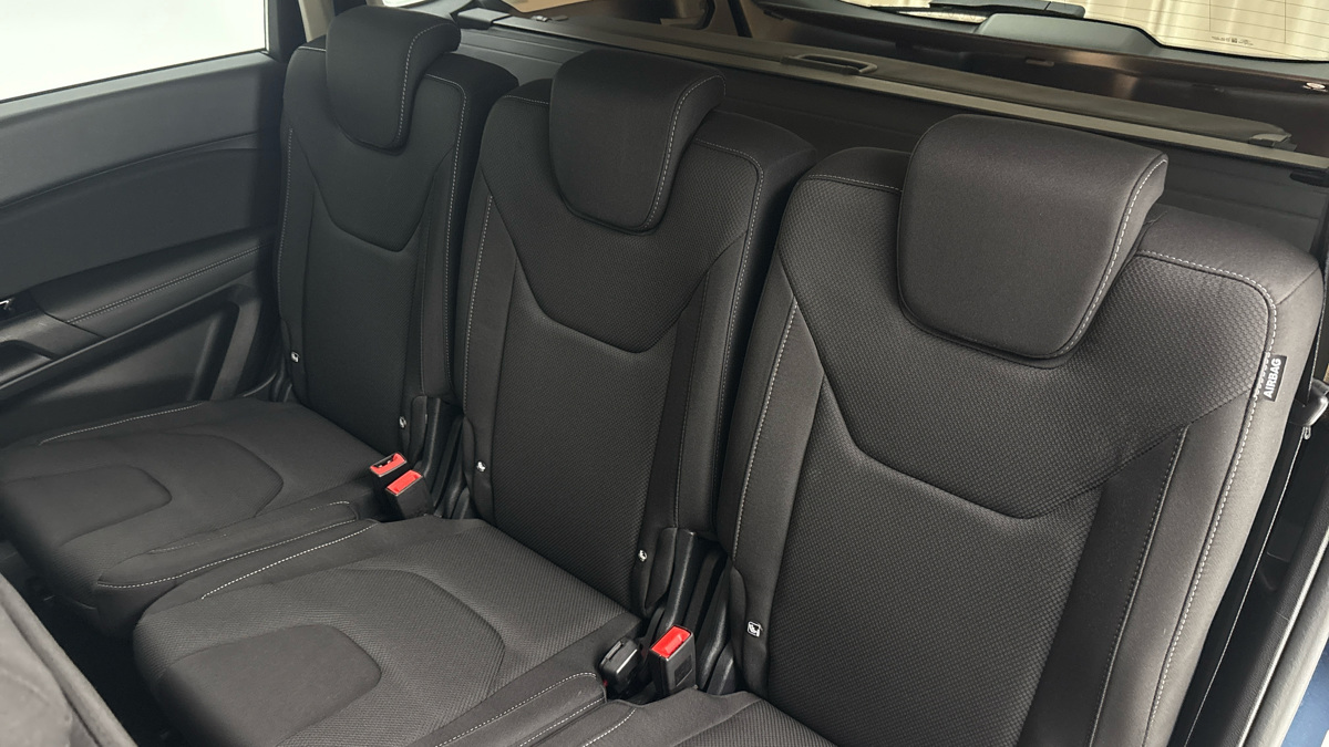 Ford S-MAX - 16