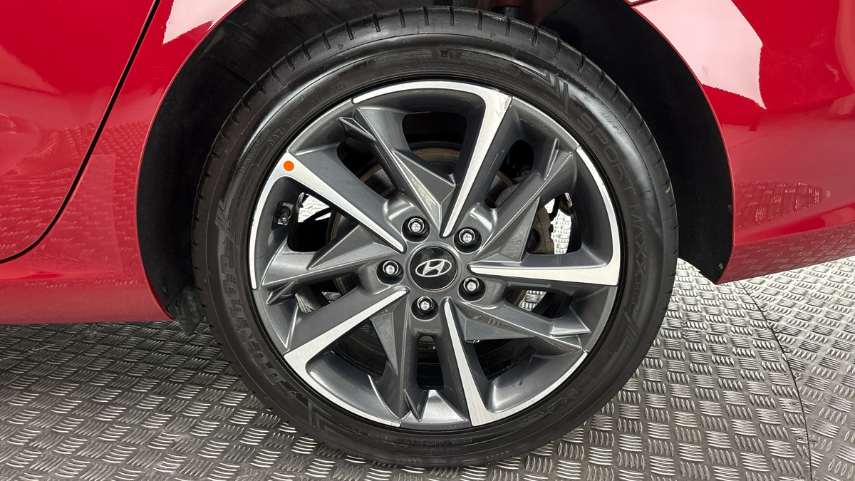 Hyundai i30 - 19