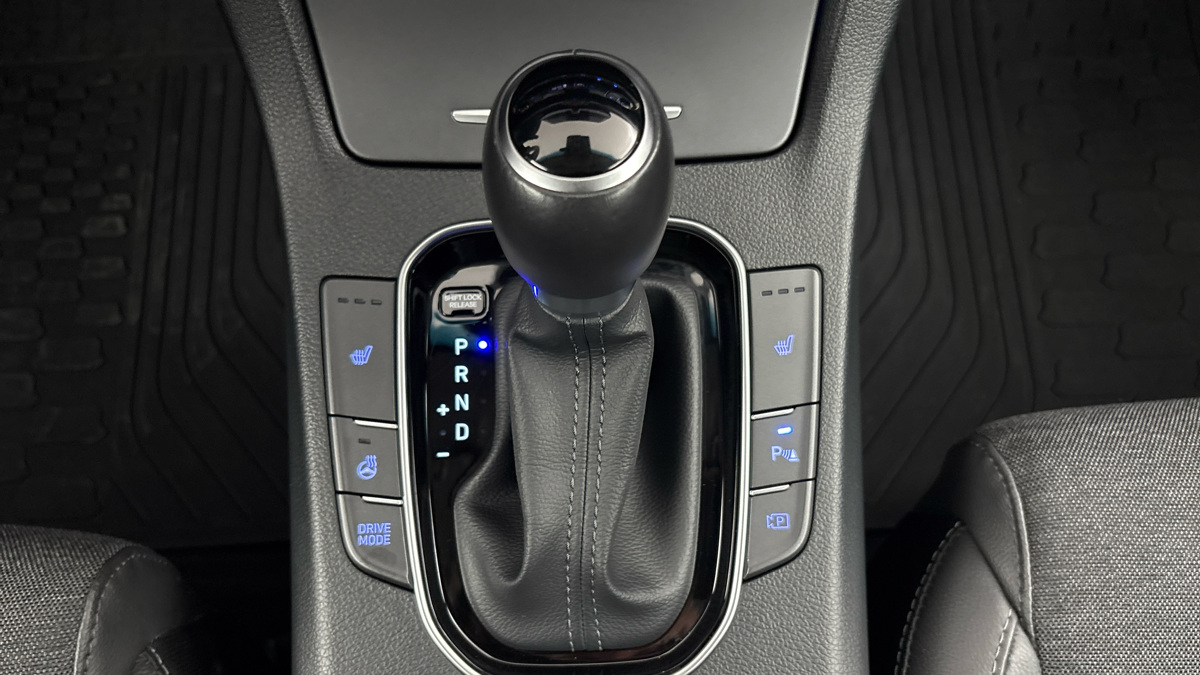 Hyundai i30 - 23