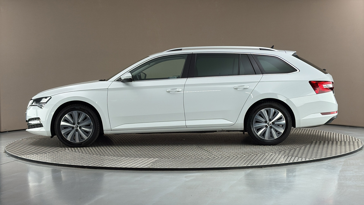 Škoda Superb - 4