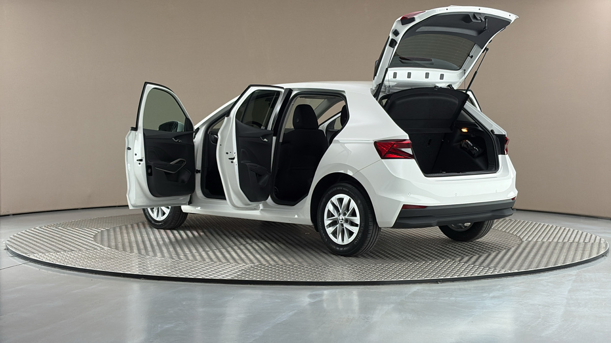 Škoda Fabia - 7