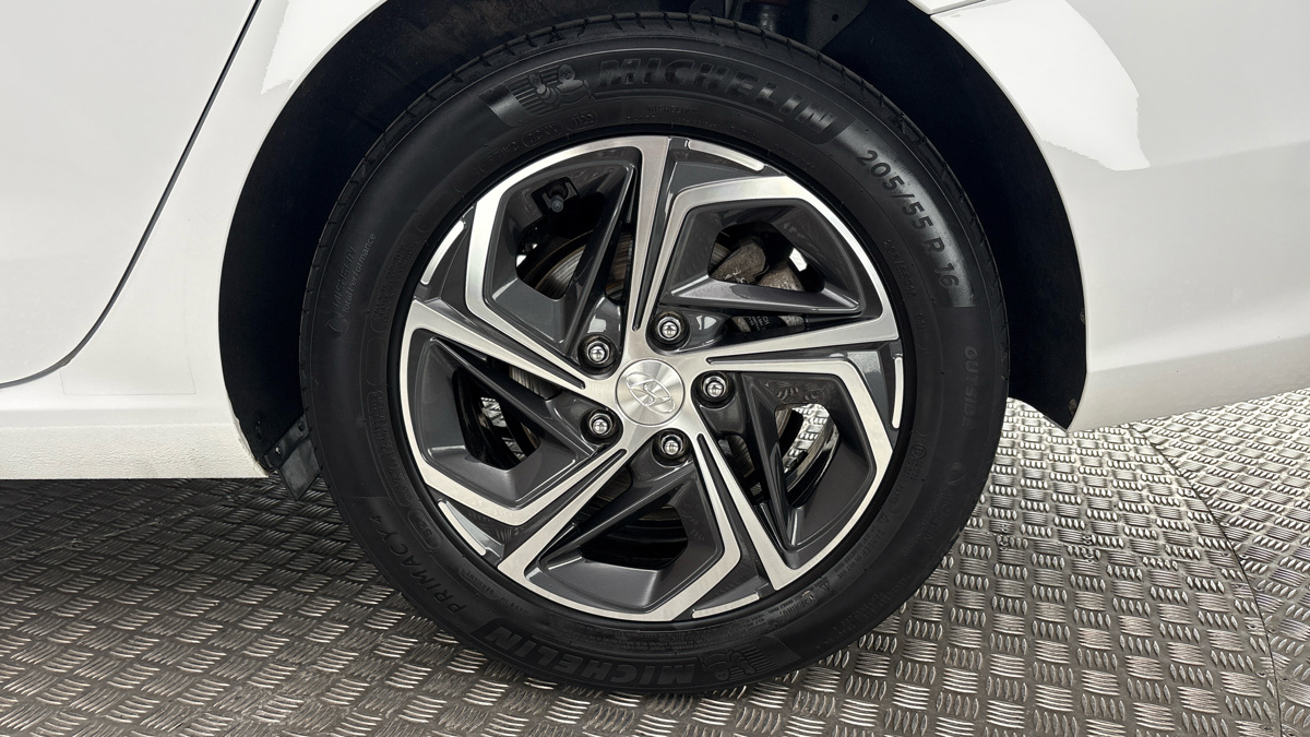 Hyundai i30 - 19