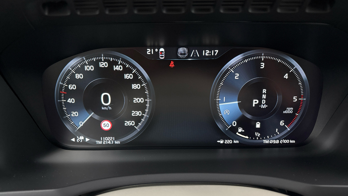 Volvo XC90 - 10