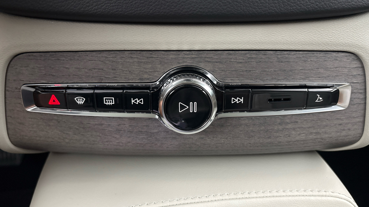Volvo XC90 - 13