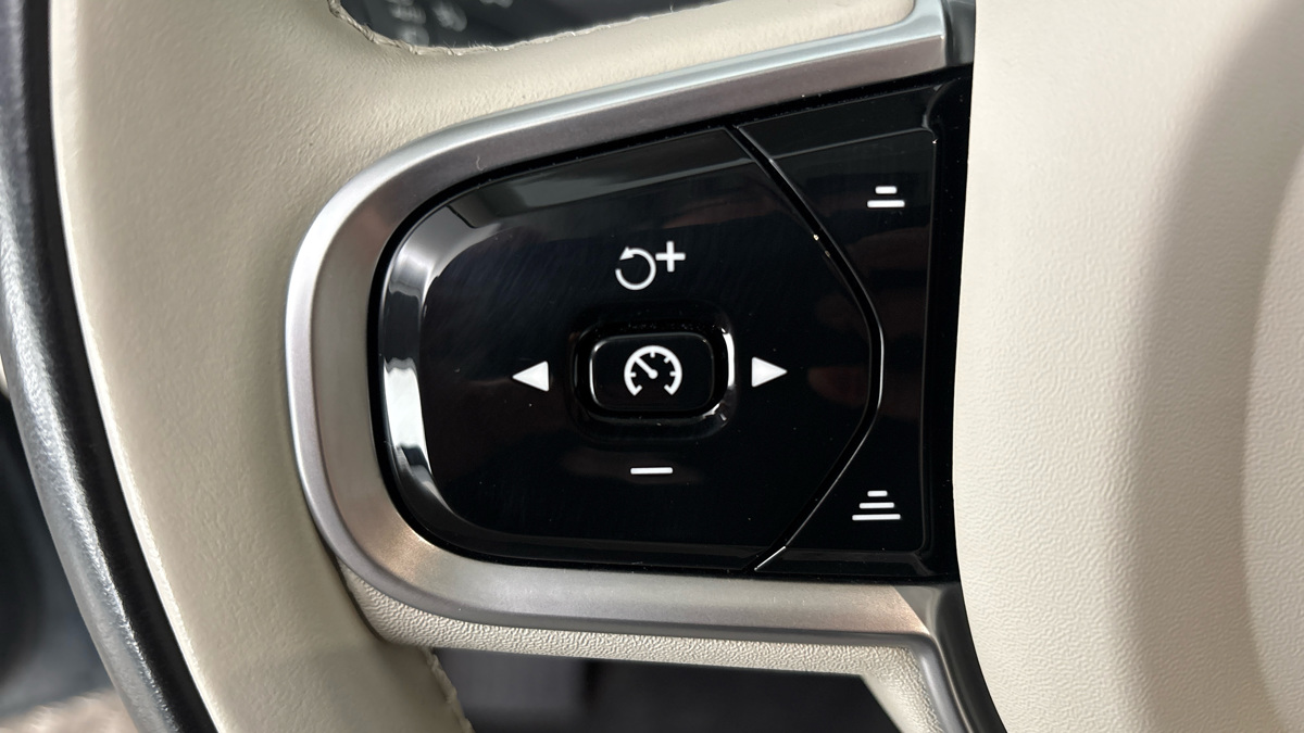 Volvo XC90 - 14