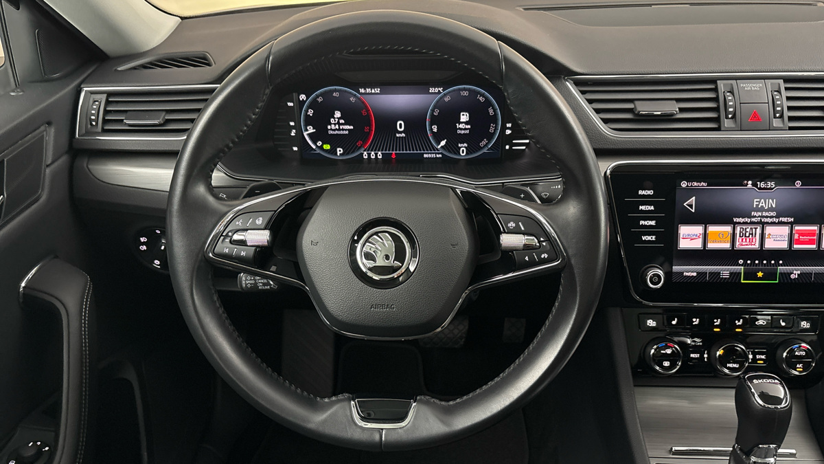 Škoda Superb - 9