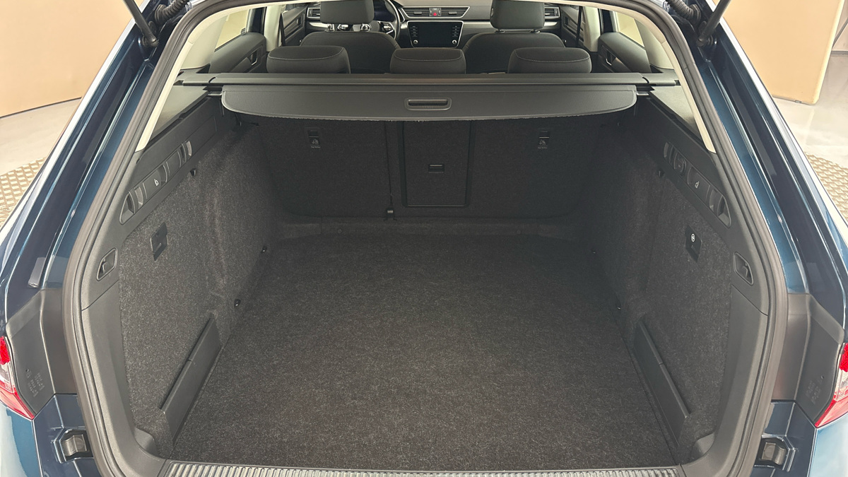 Škoda Superb - 17