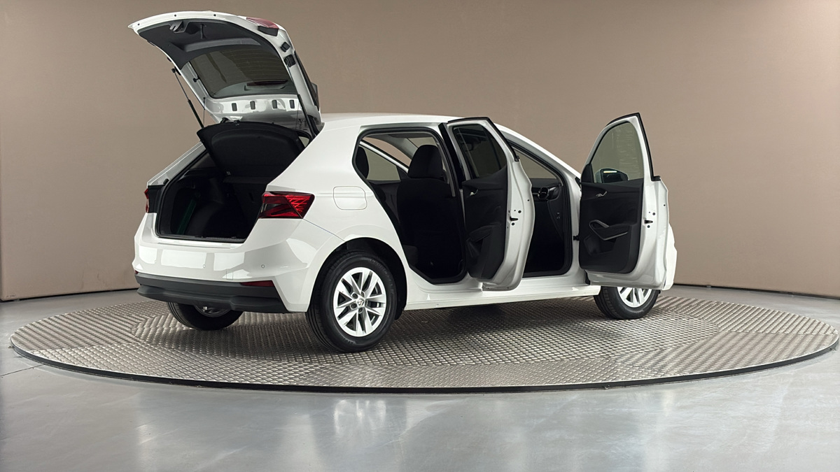 Škoda Fabia - 6